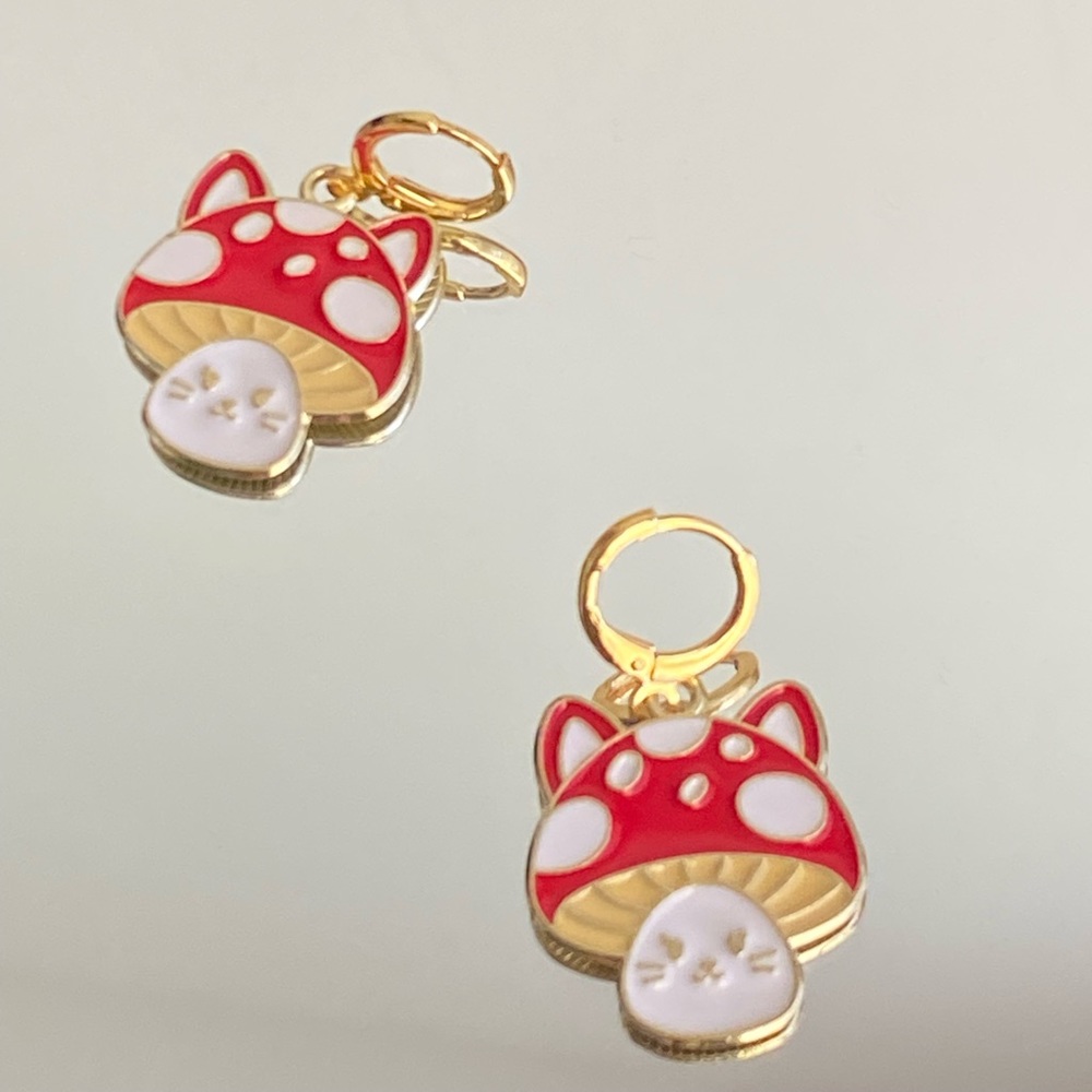 Mushroom cat funky earrings
